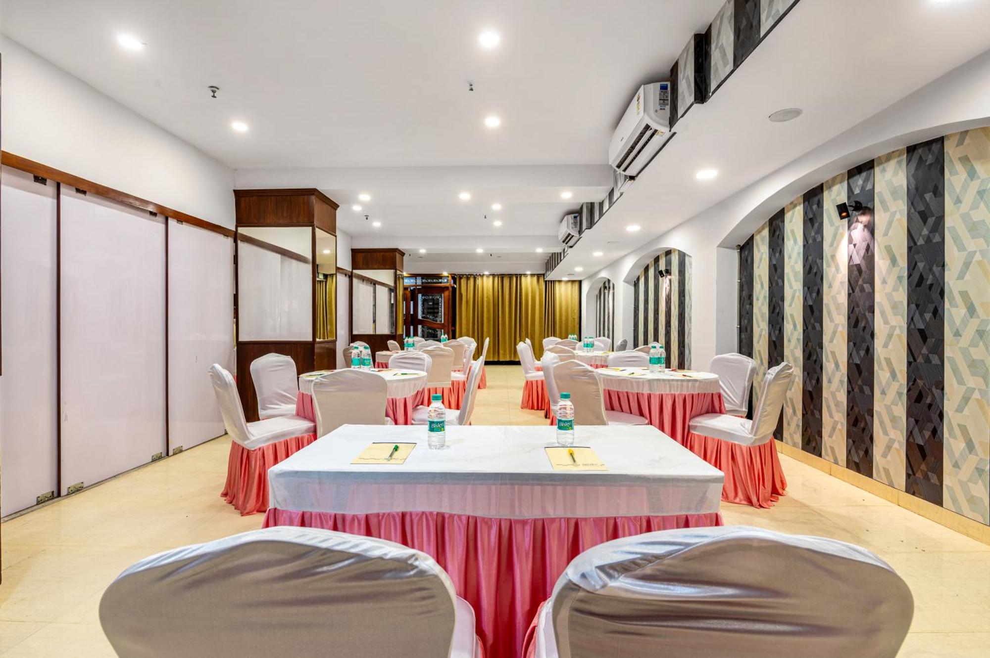 Hotel Nice Palace Delhi (National Capital Territory of India) Exterior foto