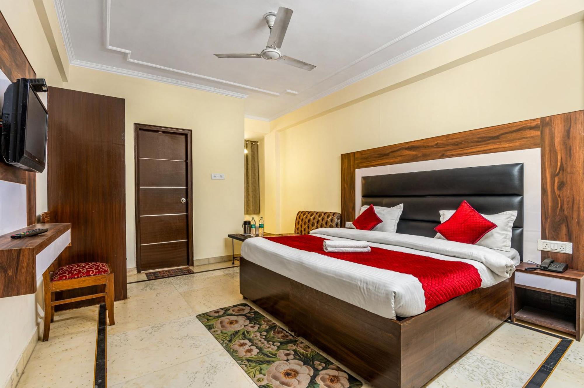 Hotel Nice Palace Delhi (National Capital Territory of India) Exterior foto