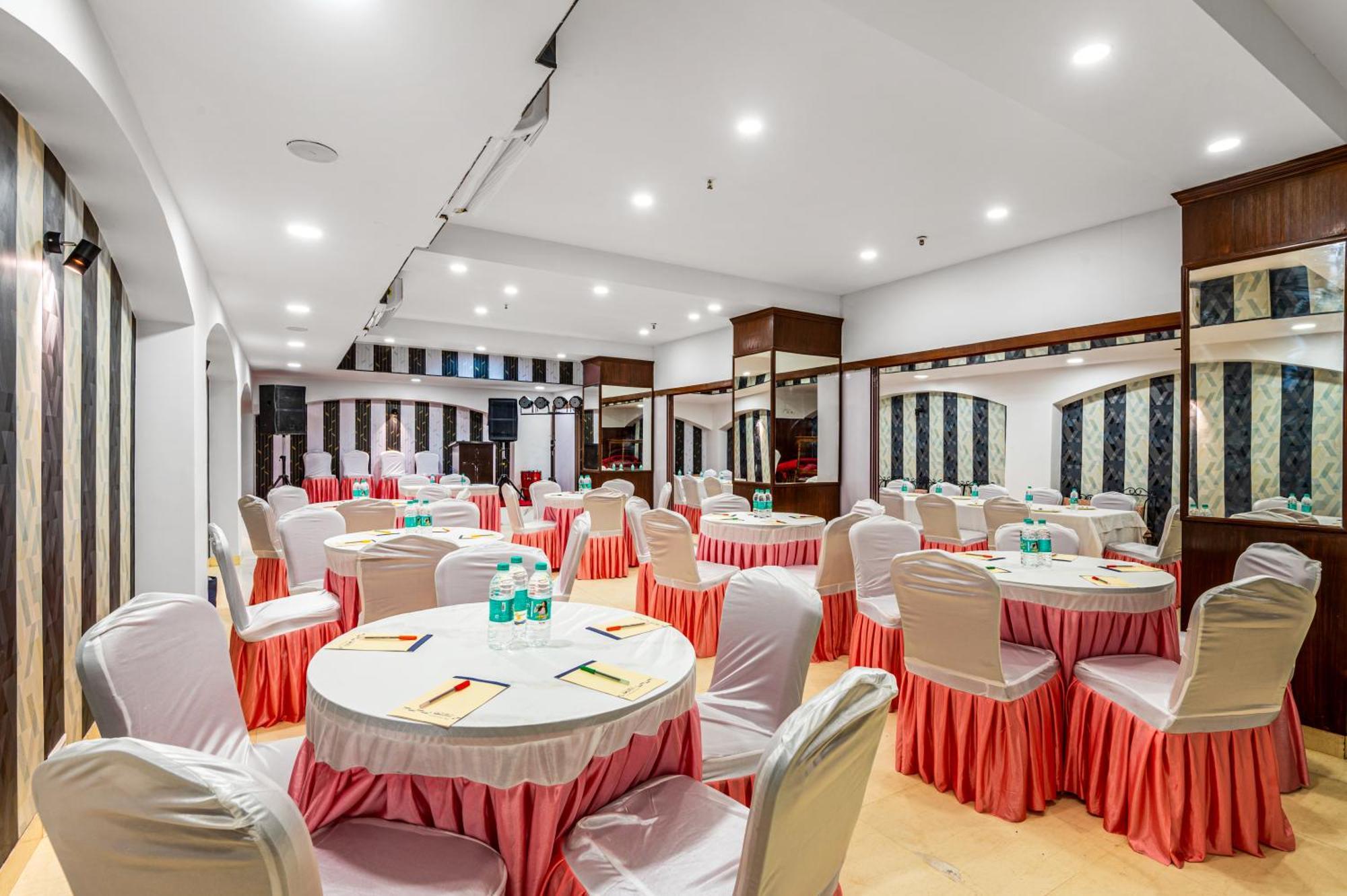 Hotel Nice Palace Delhi (National Capital Territory of India) Exterior foto